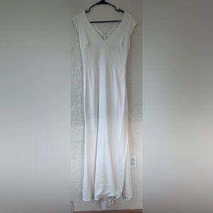 Badgley Mischka white, A-line, v neck wedding dress, cap sleeve, crochet back; 6